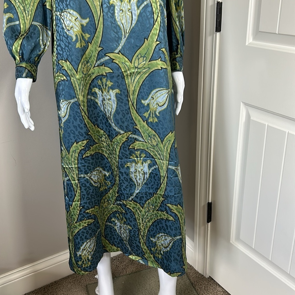 TUCKERNUCK Deco Floral Satin Faven Dress Green Deco Floral Midi Satin Sz S NEW - Picture 7 of 13